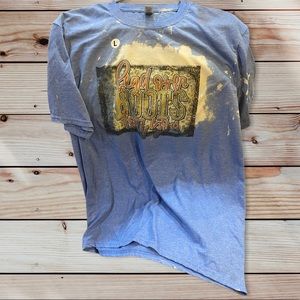 NWOT WOMENS GRAPHIC TEE